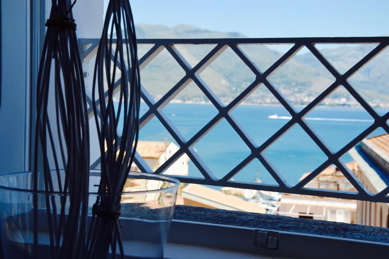 Bed and Breakfast Il Bottone Al Duomo Гаета Екстер'єр фото